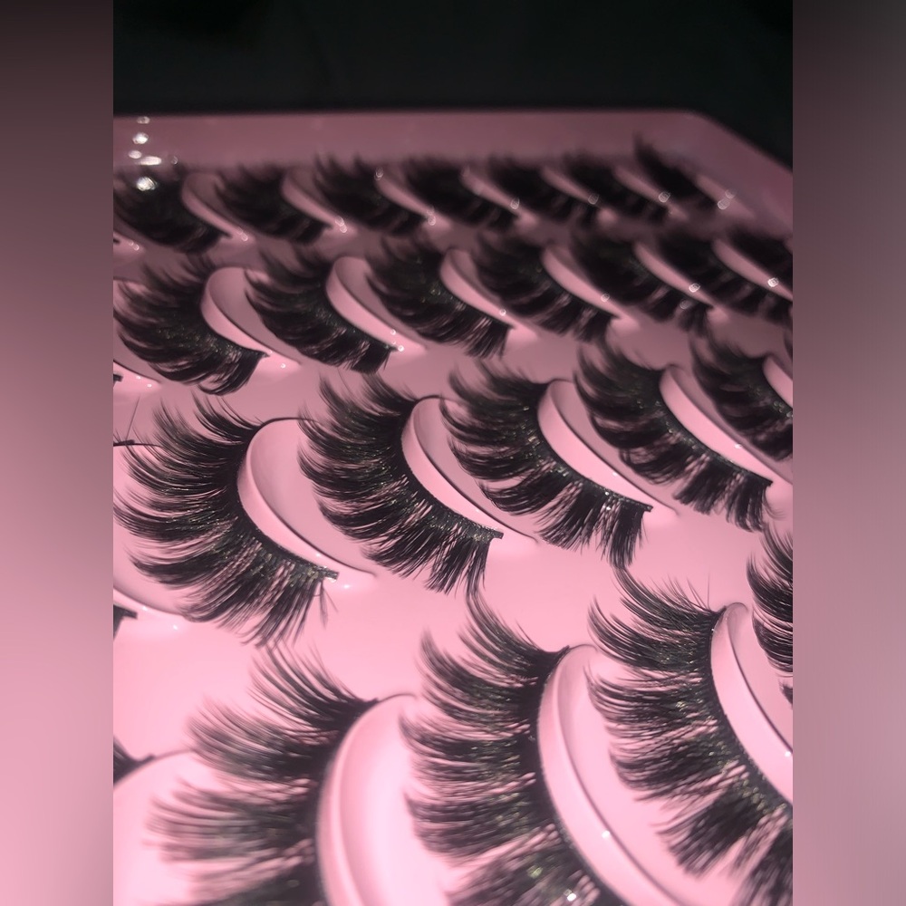 Lashes